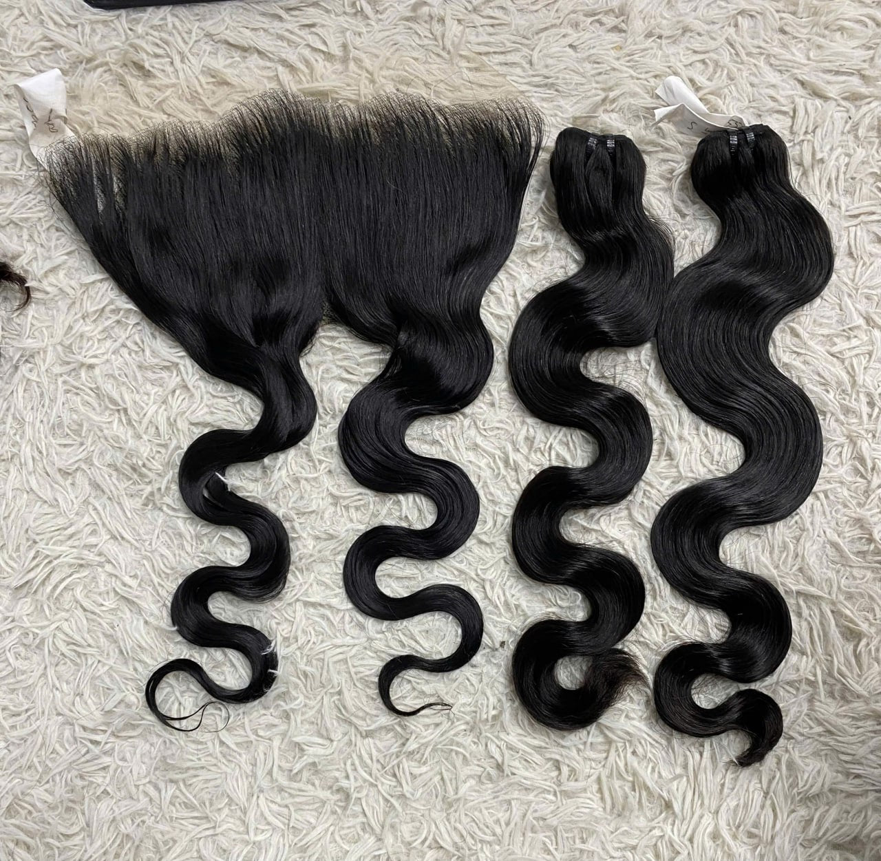 The Silk Seal(Closures)